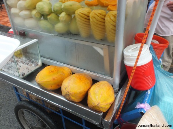 Плоды Паппайи во Вьетнаме более угловатые