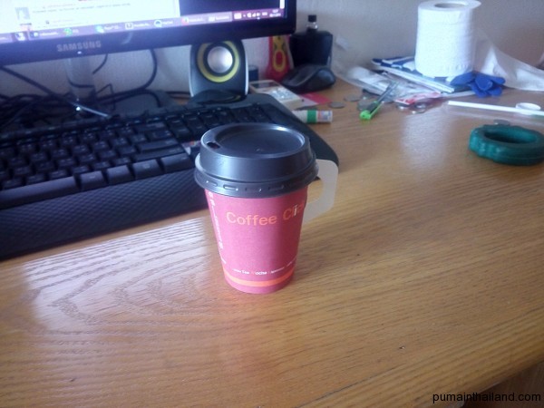 Утренний стаканчик кофе из моей любимой кофейни