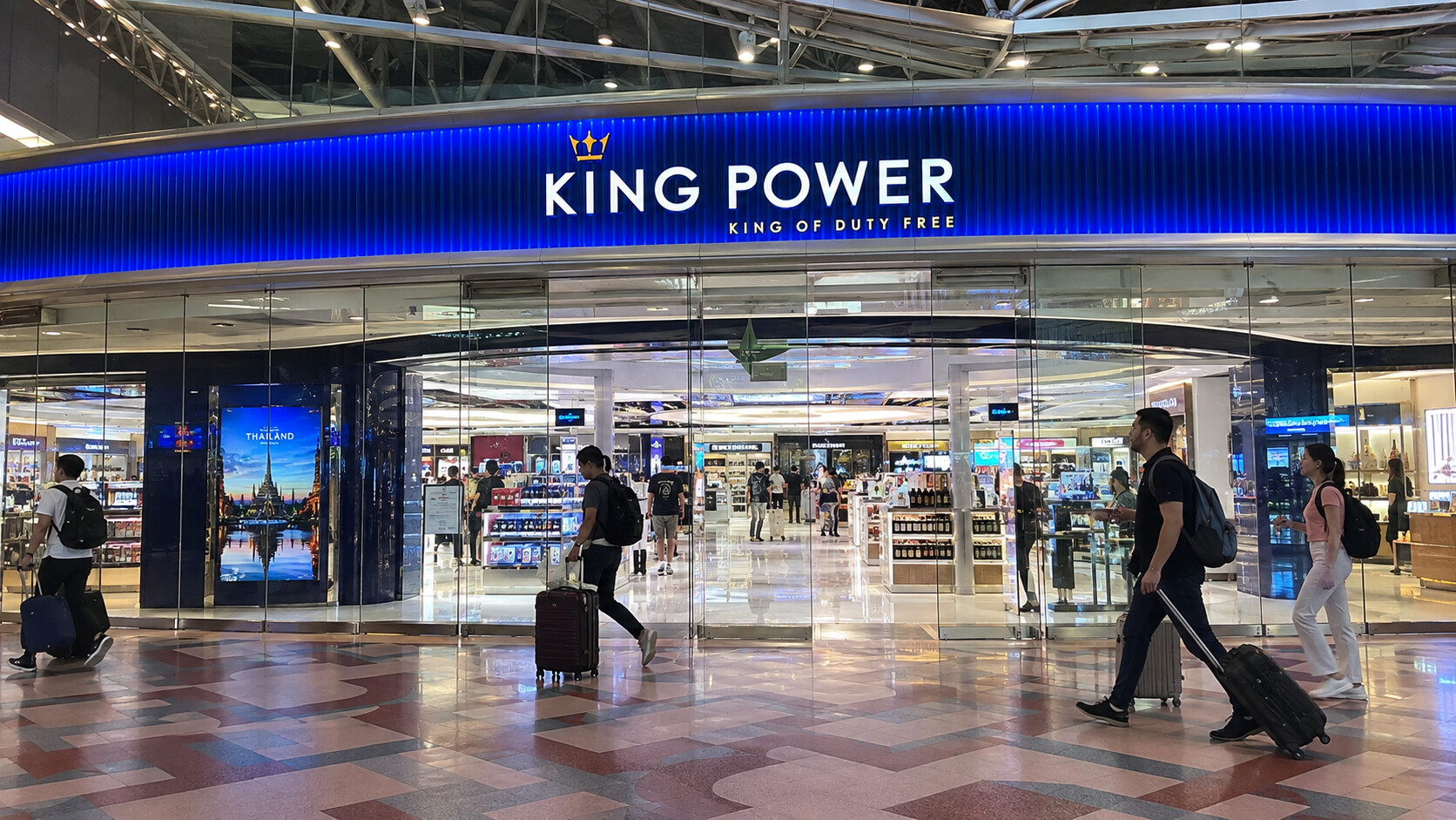 Вход в магазин King Power в аэропорту Суварнабхуми